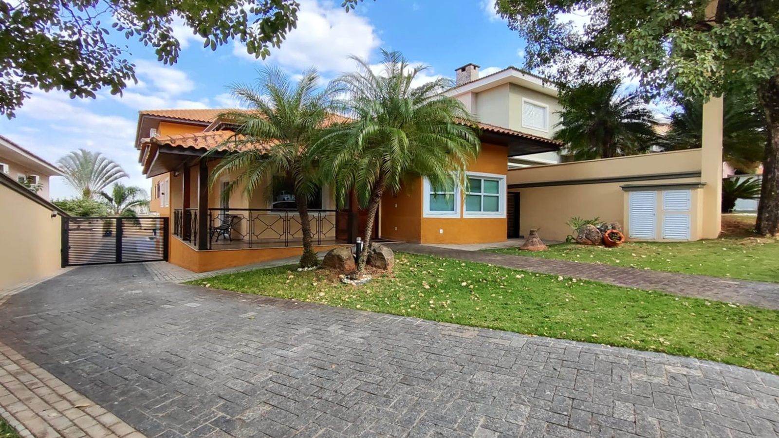 Casa de condomínio à venda no Condomínio Jardim Theodora: