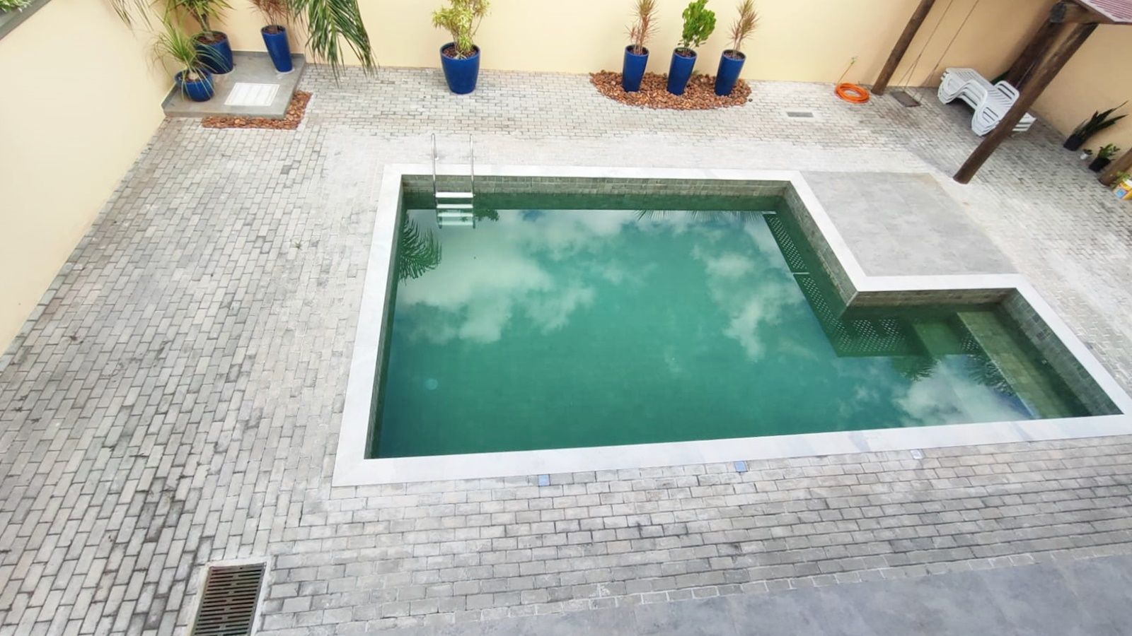 Casa de condomínio à venda no Condomínio Jardim Theodora: