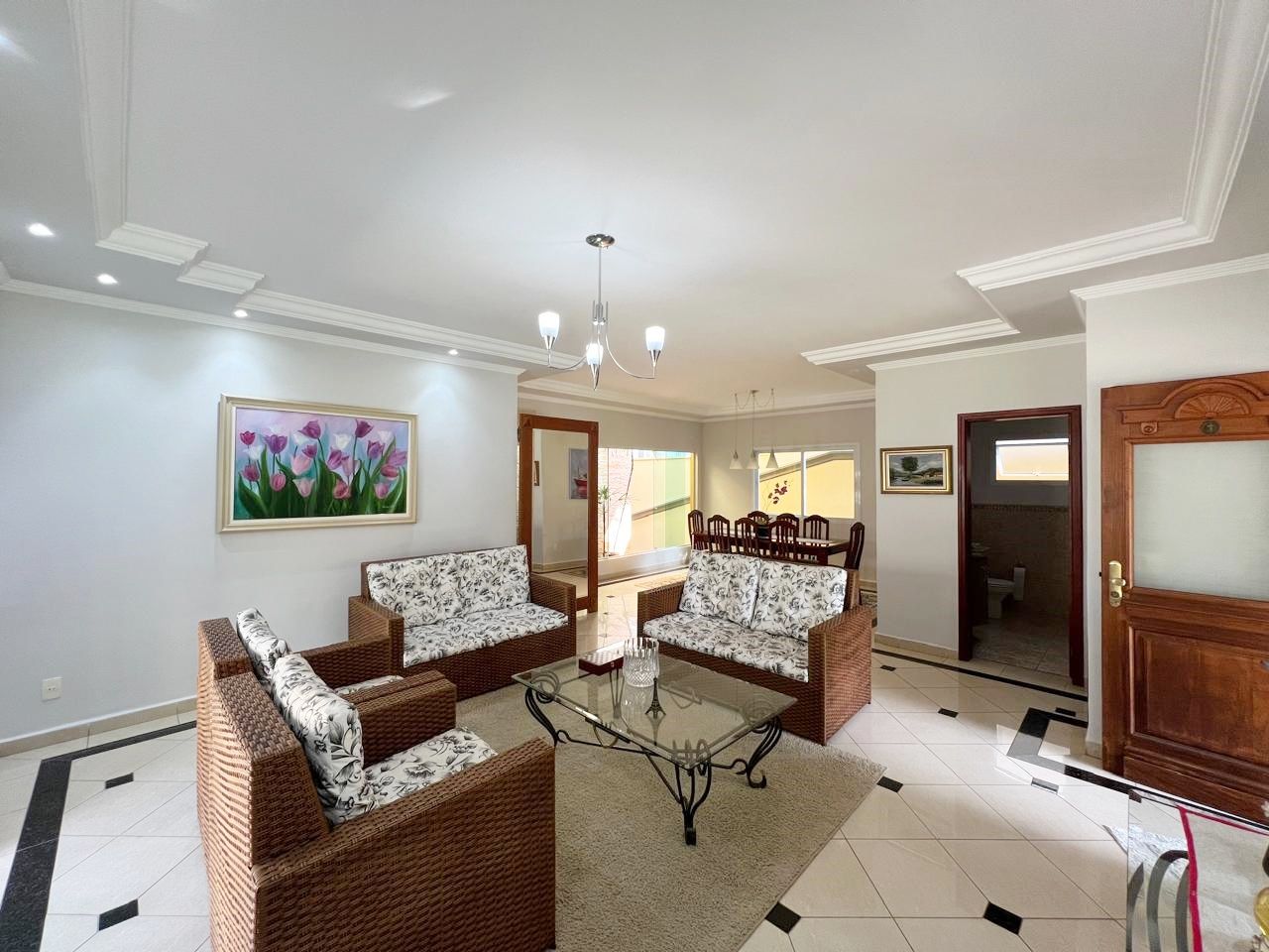 Casa de condomínio à venda no Condomínio Jardim Theodora: