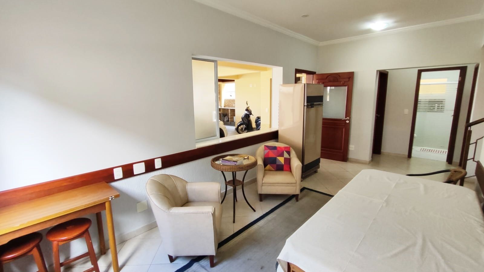 Casa de condomínio à venda no Condomínio Jardim Theodora: