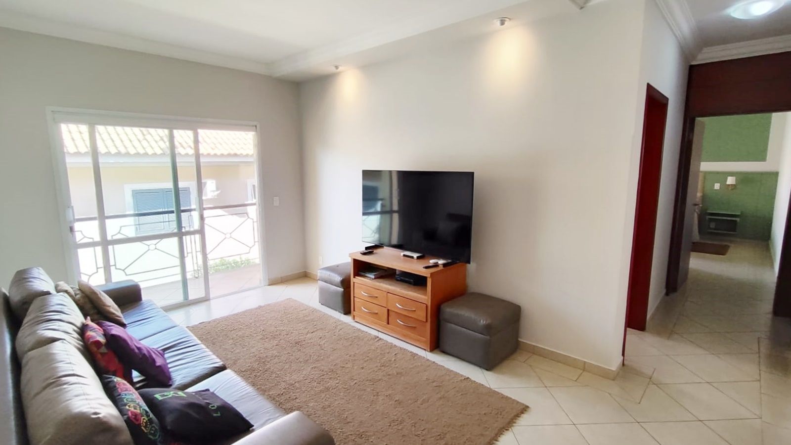 Casa de condomínio à venda no Condomínio Jardim Theodora: