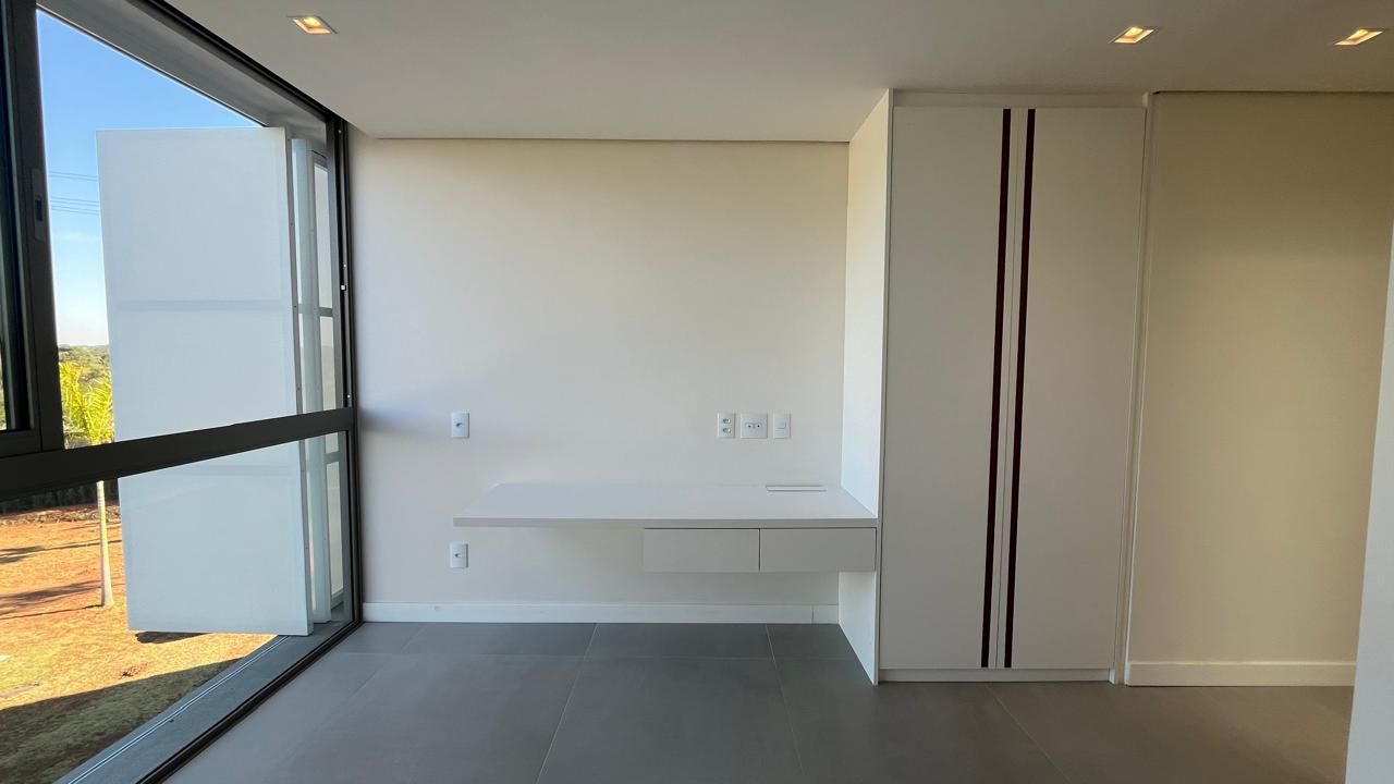 Casa de condomínio à venda no Condomínio Terras de São José II: