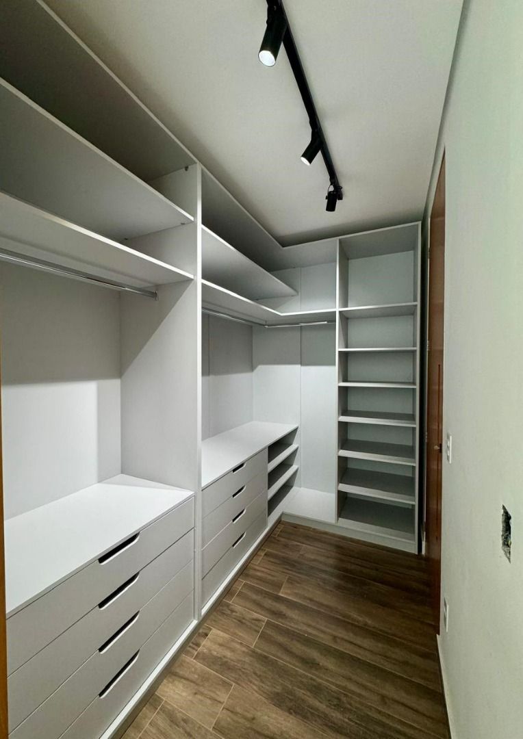 Casa de condomínio à venda no Condomínio Villas do Golfe: