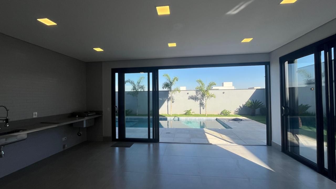 Casa de condomínio à venda no Condomínio Villas do Golfe: