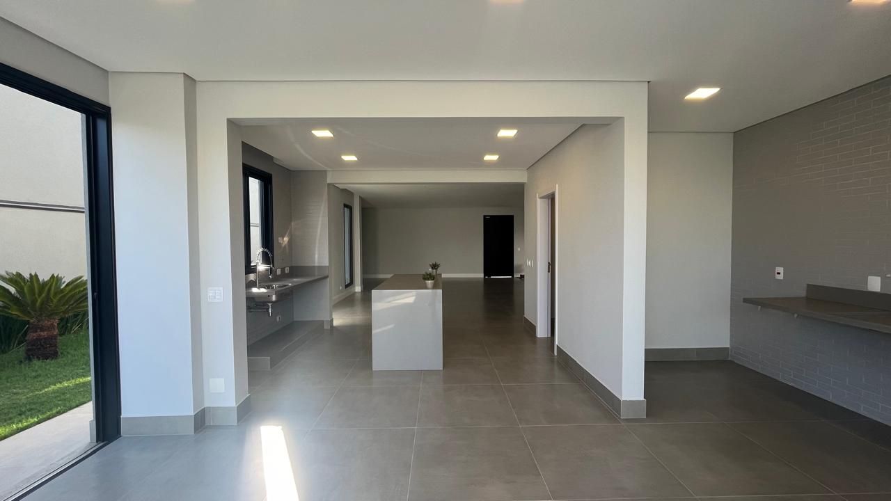 Casa de condomínio à venda no Condomínio Villas do Golfe: