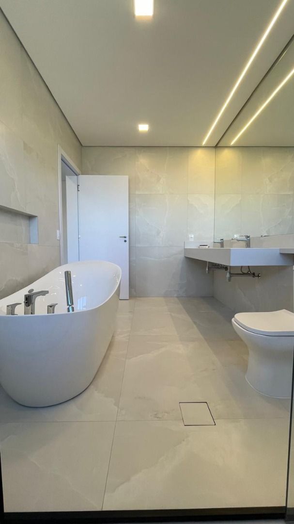 Casa de condomínio à venda no Condomínio Villas do Golfe: