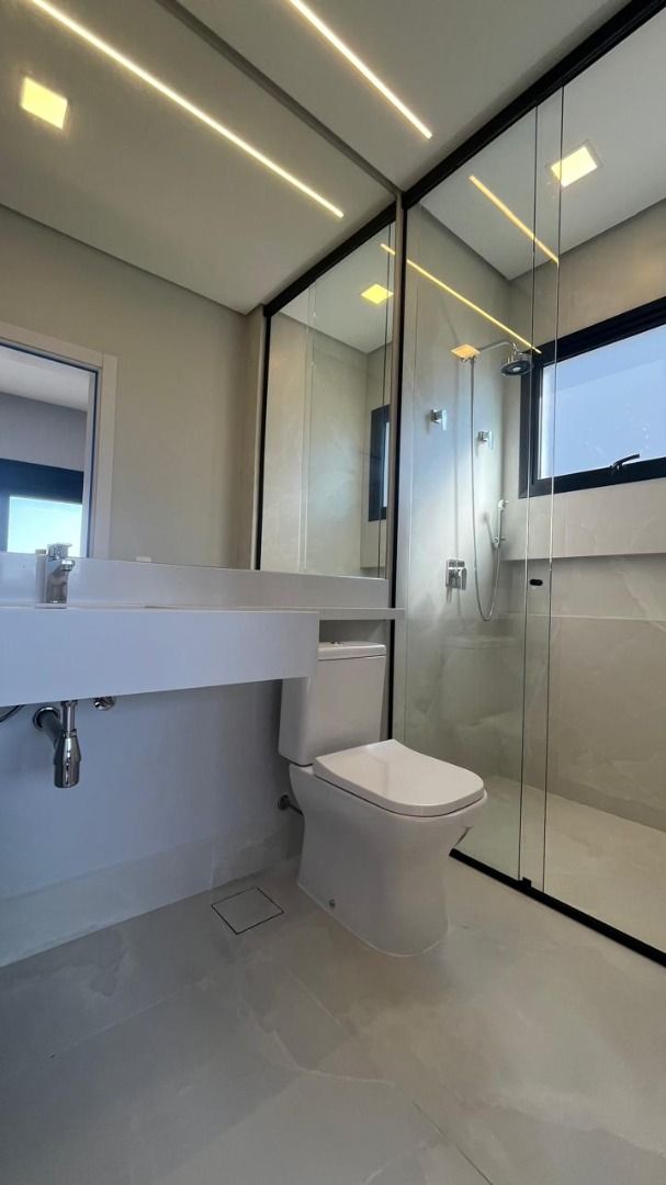 Casa de condomínio à venda no Condomínio Villas do Golfe: