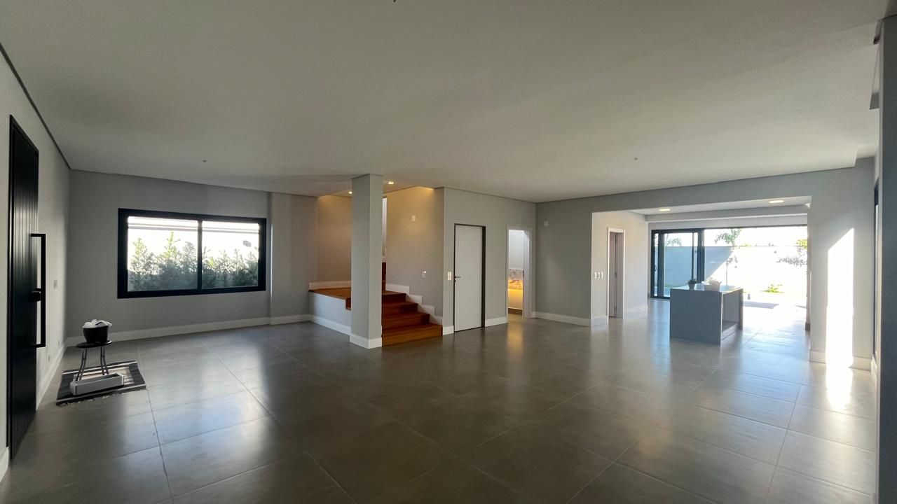 Casa de condomínio à venda no Condomínio Villas do Golfe: