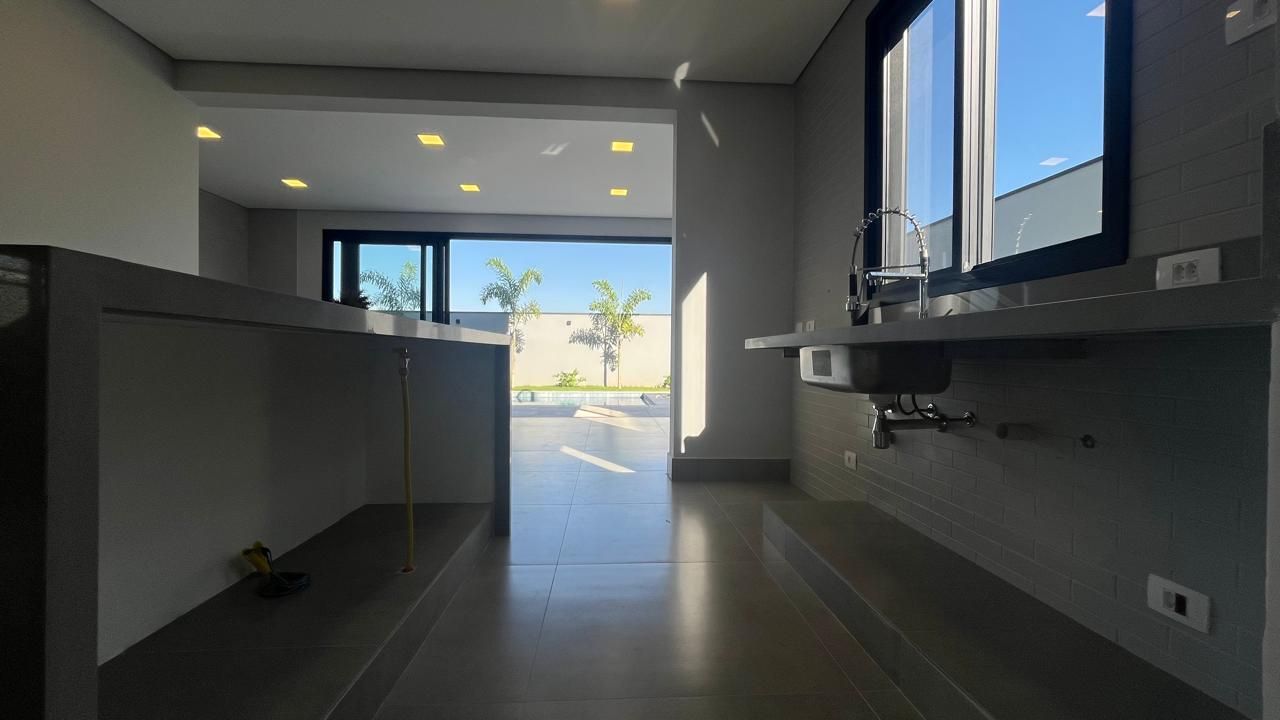 Casa de condomínio à venda no Condomínio Villas do Golfe: