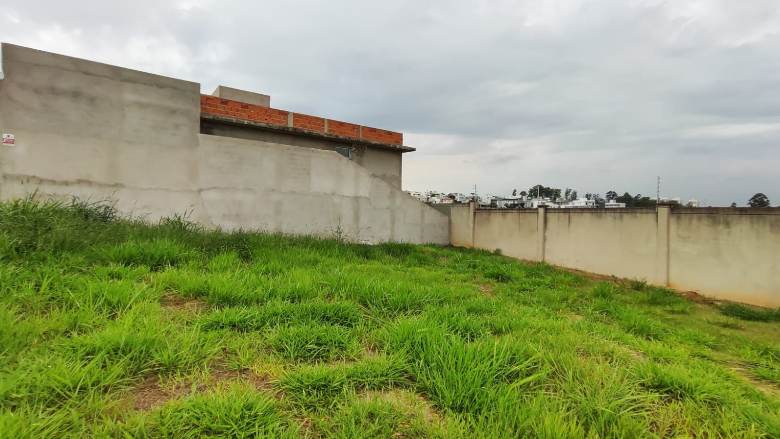 Terreno de Condomínio à venda no Condomínio Reserva Central Parque: