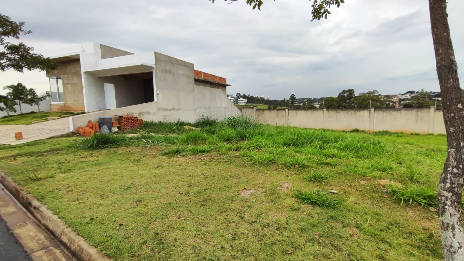 Terreno de Condomínio Condomínio Reserva Central Parque Salto 