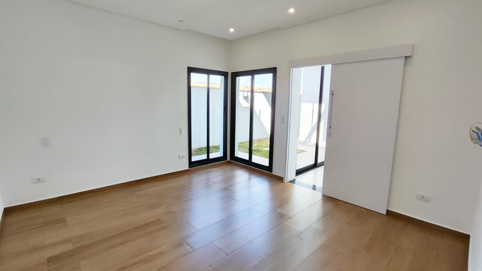 Casa de condomínio à venda no Residencial Parque Campos de Santo Antônio II: