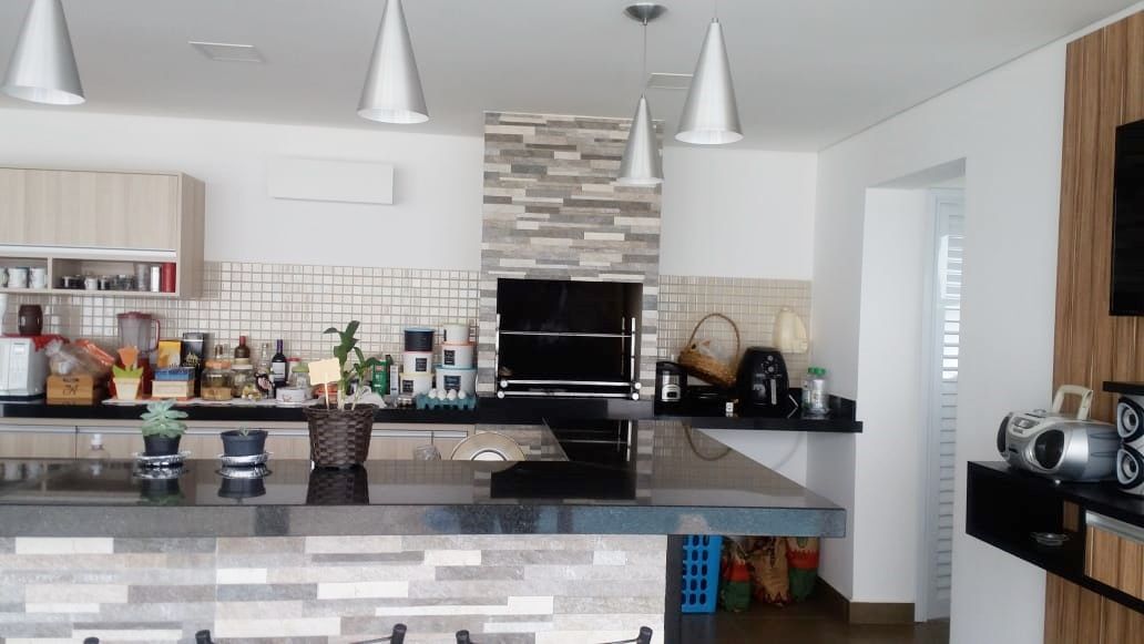 Casa de condomínio à venda no Condomínio Terras de Mont Serrat: