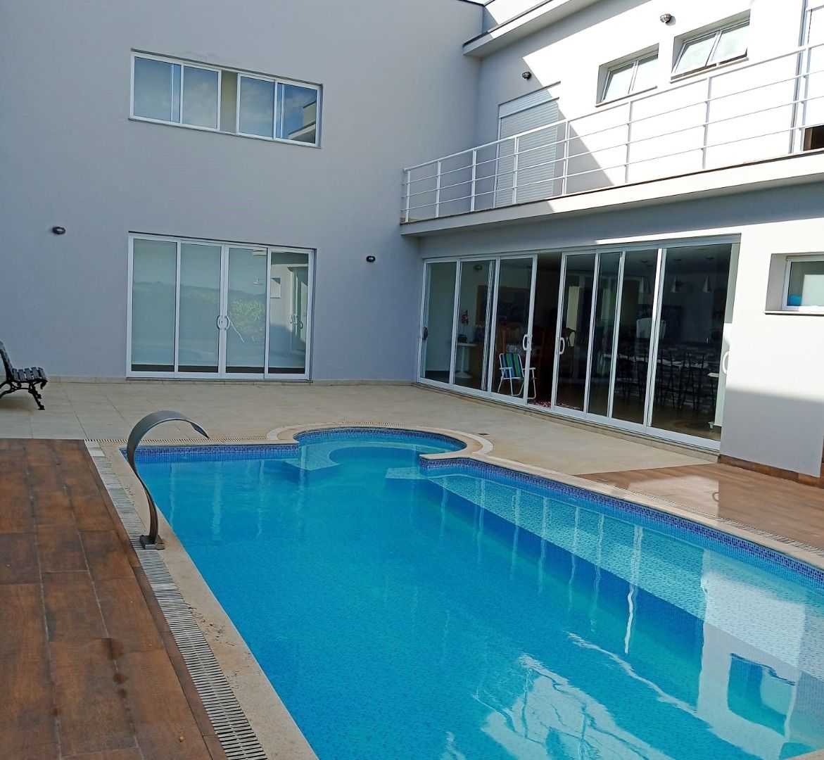 Casa de condomínio à venda no Condomínio Terras de Mont Serrat: