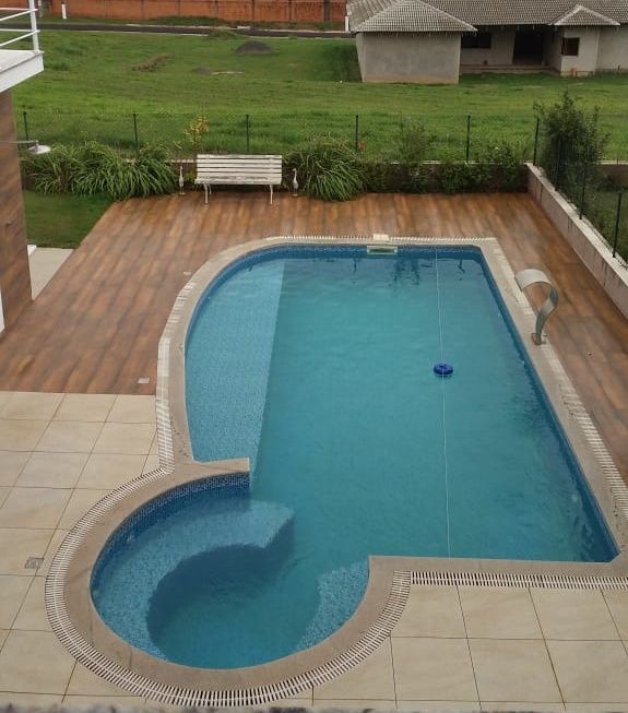 Casa de condomínio à venda no Condomínio Terras de Mont Serrat: