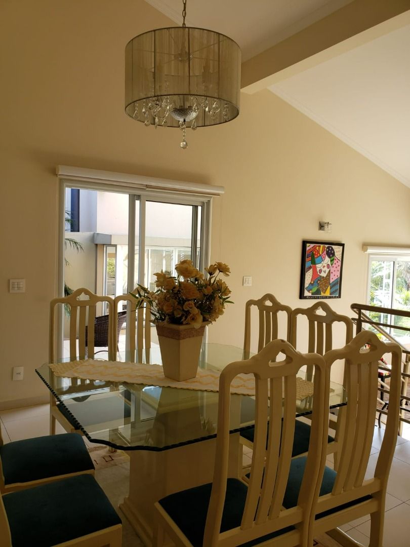 Casa de condomínio à venda no Condomínio Monte Belo: