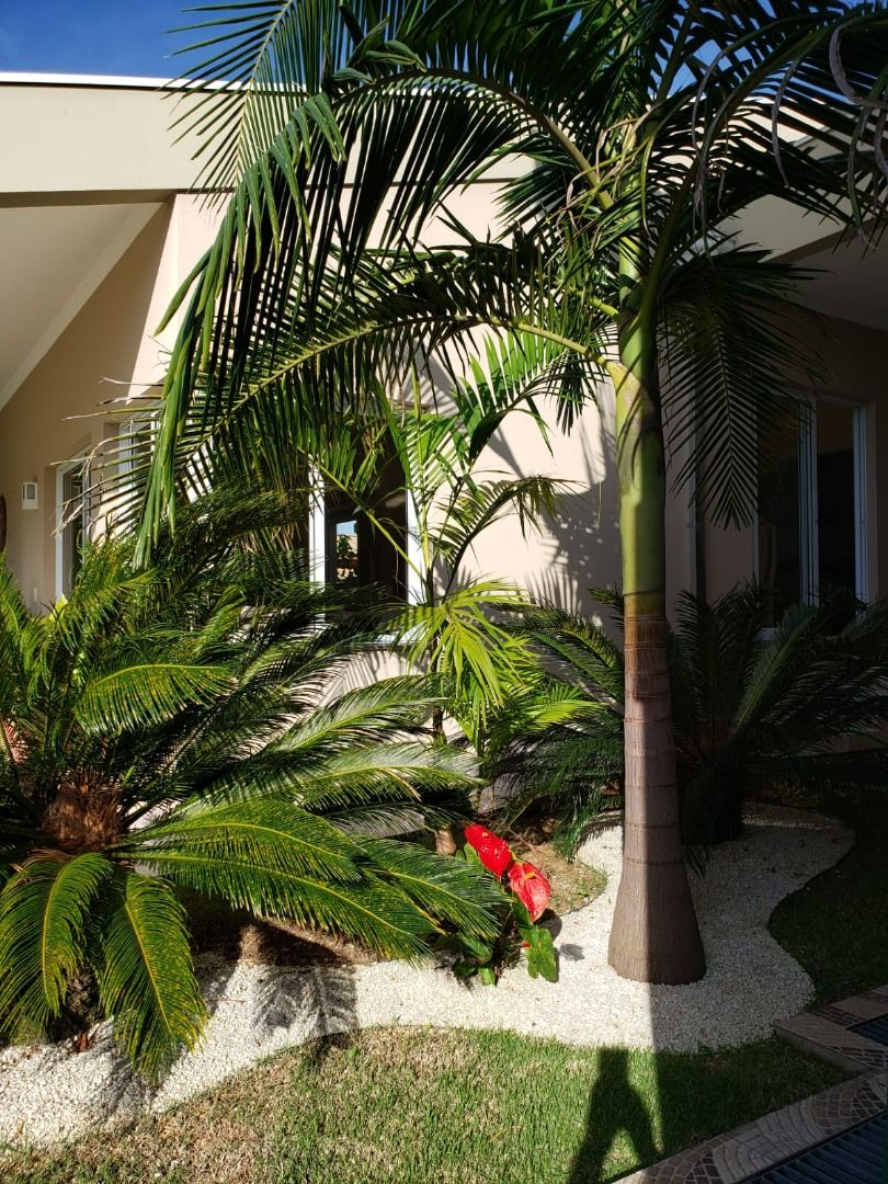 Casa de condomínio à venda no Condomínio Monte Belo: