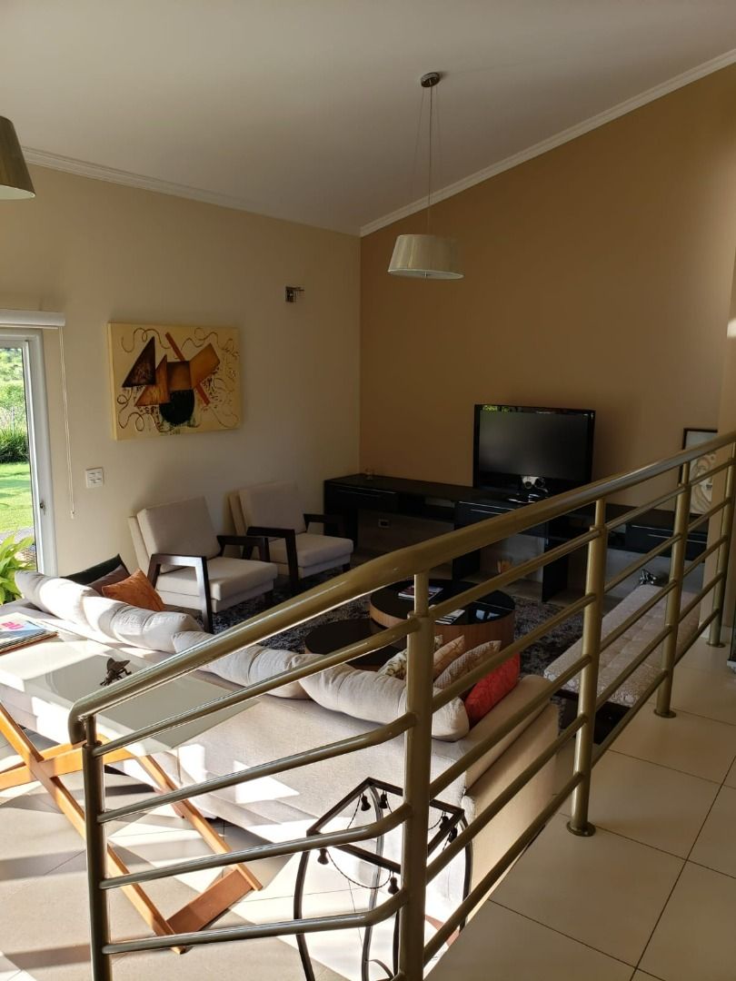 Casa de condomínio à venda no Condomínio Monte Belo: