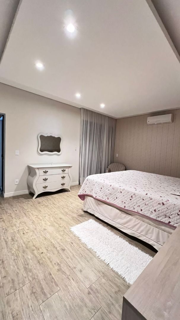 Casa de condomínio à venda no Condominio Fazenda Palmeiras Imperiais: