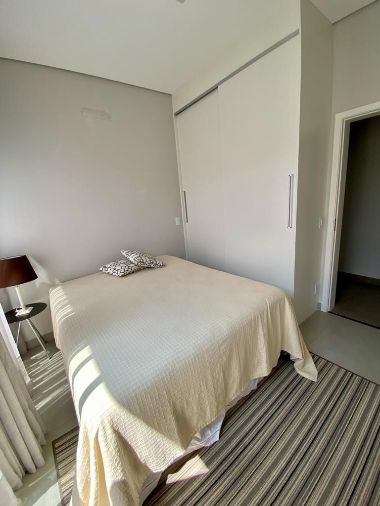 Casa de condomínio à venda no Condomínio Village Moutonnée: