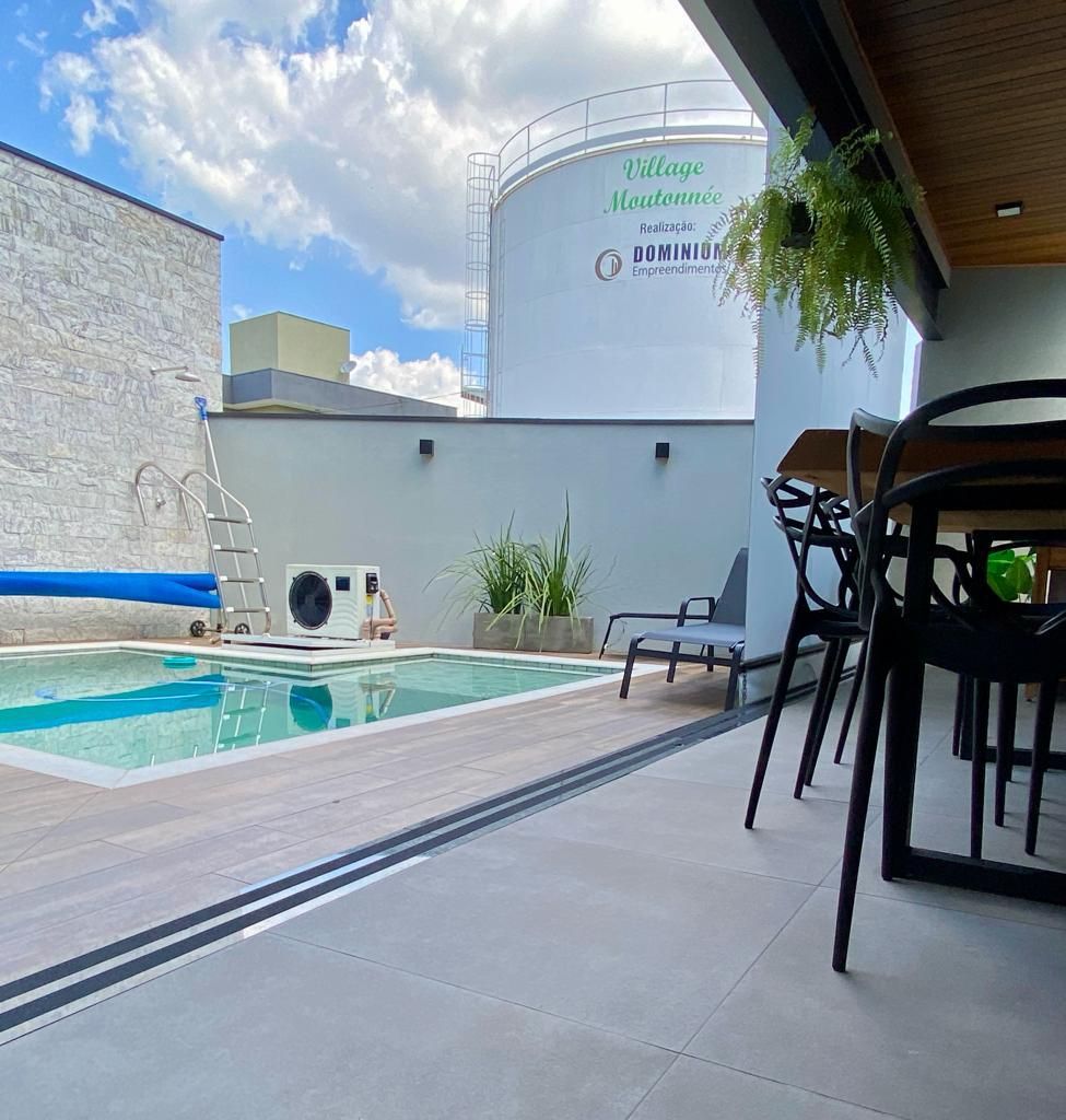 Casa à Venda no Condomínio Village Moutonnée - Salto/Sp