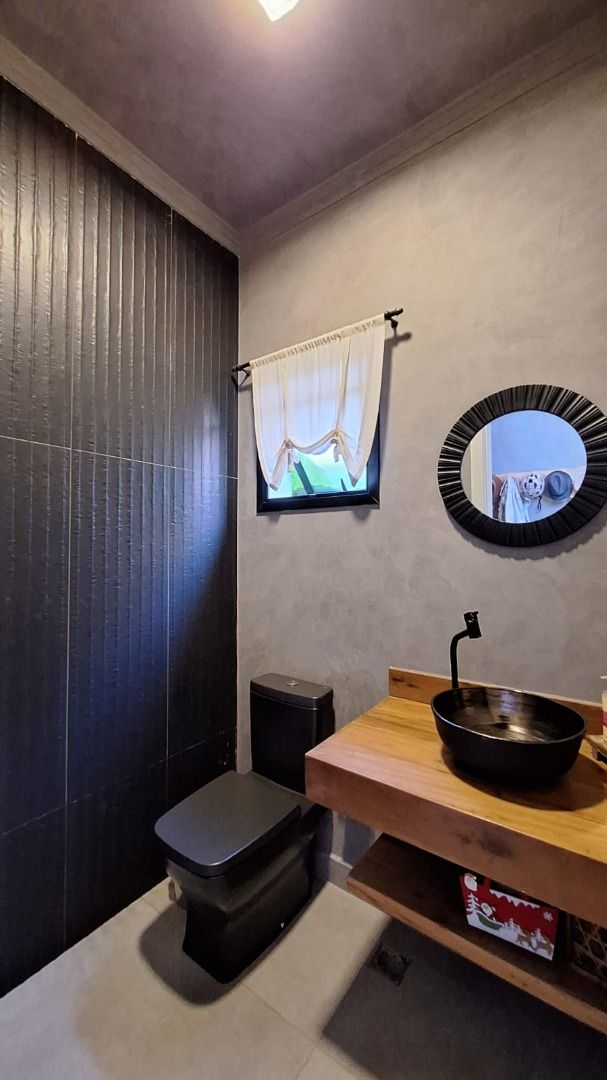 Casa de condomínio à venda no Condomínio Residencial Una: