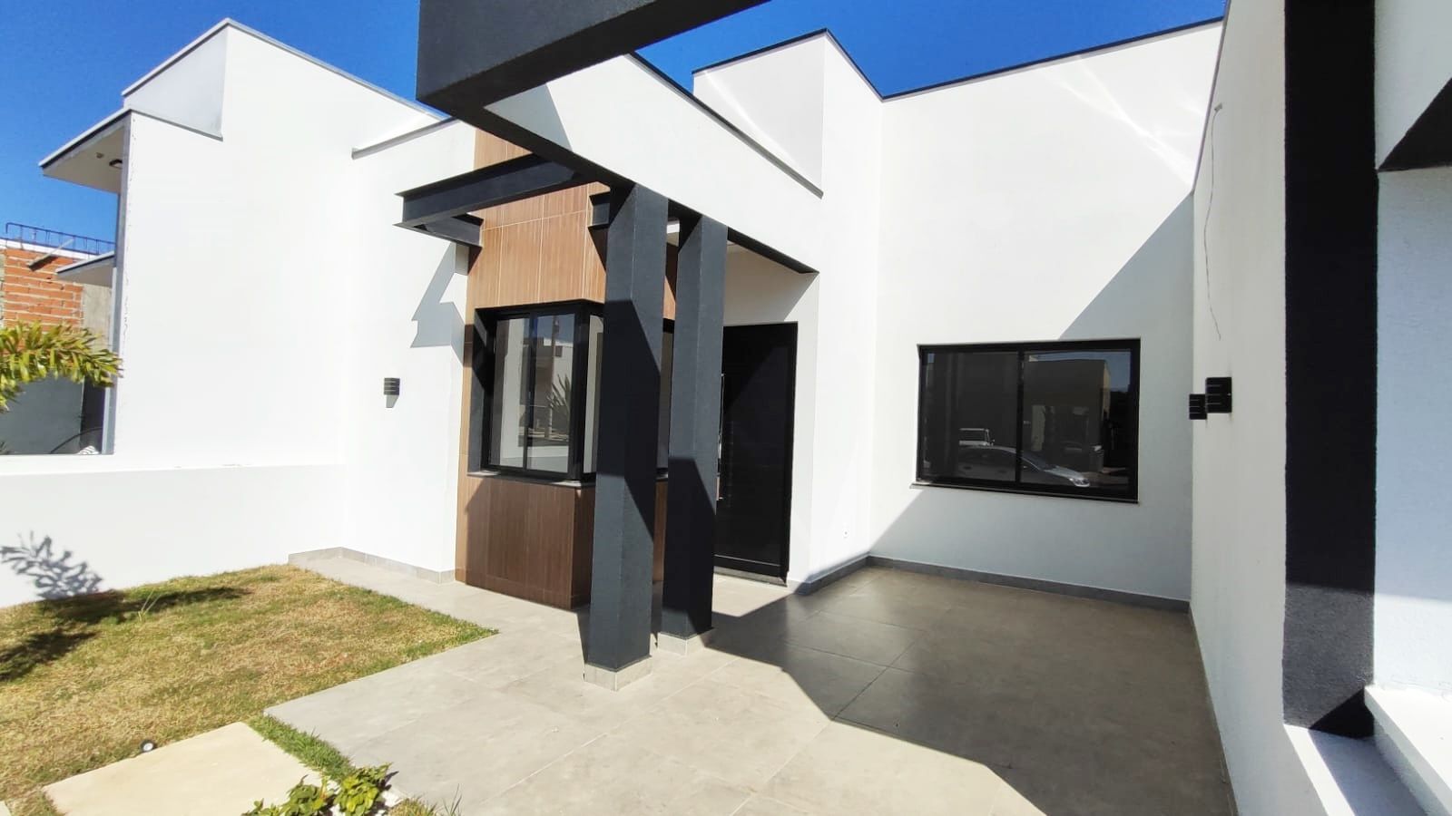 Casa à Venda no Condomínio Parque Imperial, Salto/Sp