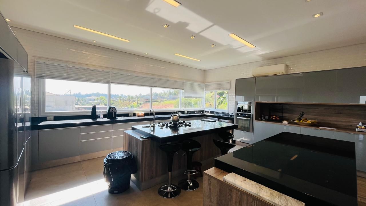 Casa de condomínio à venda no Condomínio Terras de São José II: