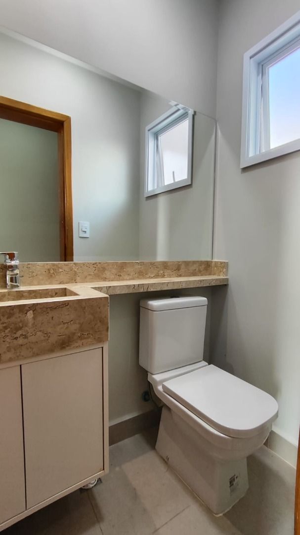 Casa de condomínio à venda no Condomínio Village Moutonnée: