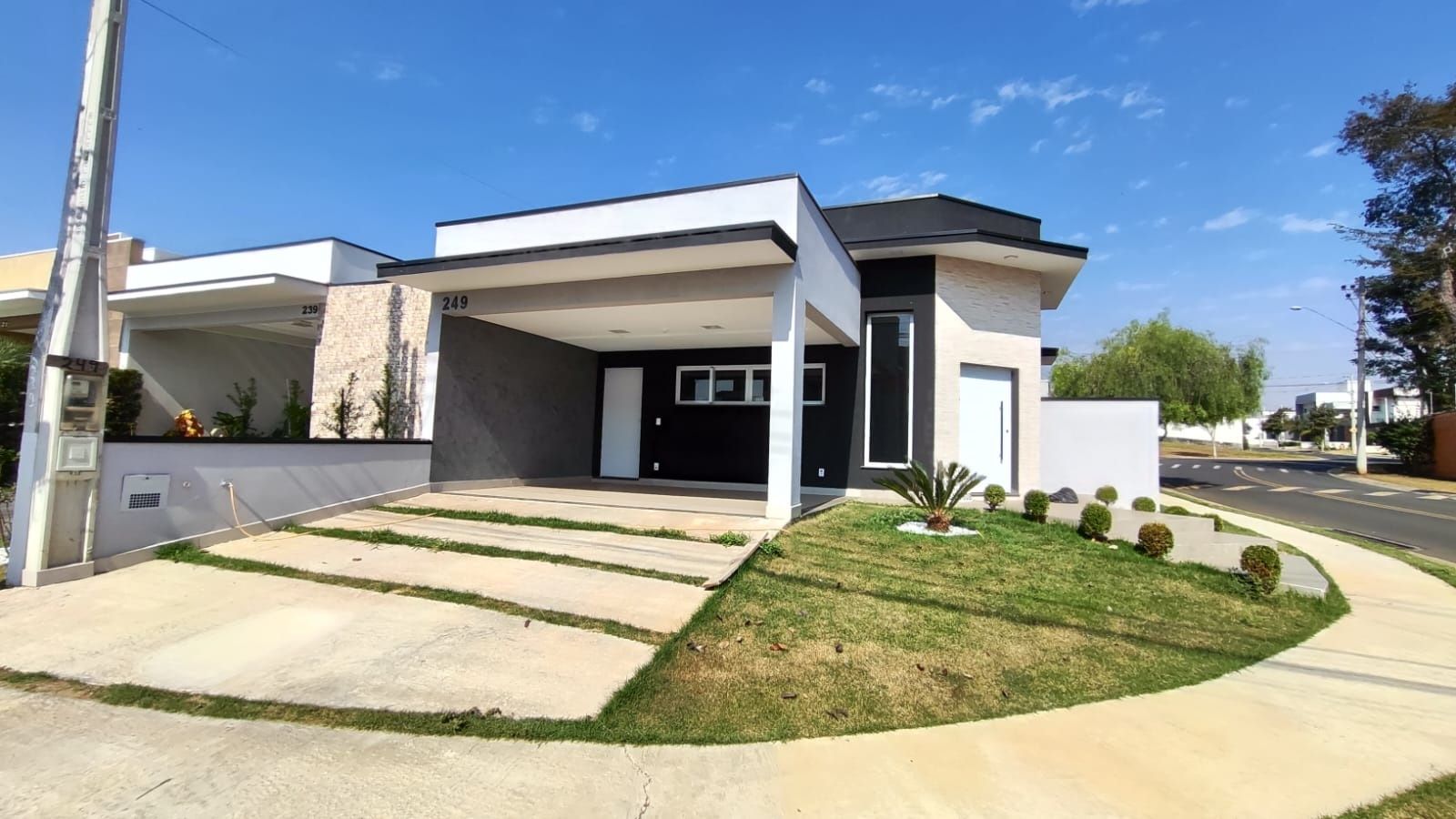 Casa de condomínio à venda no Condomínio Village Moutonnée: