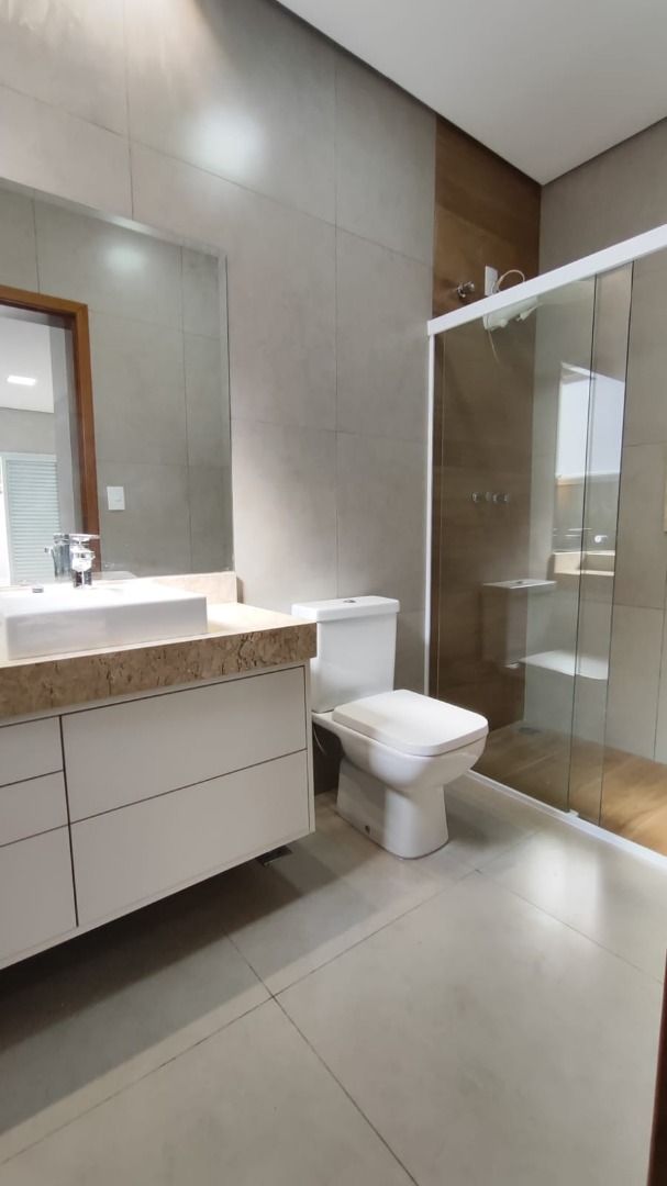 Casa de condomínio à venda no Condomínio Village Moutonnée: