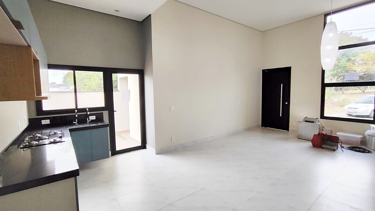 Casa de condomínio à venda no Condomínio Village Moutonnée: