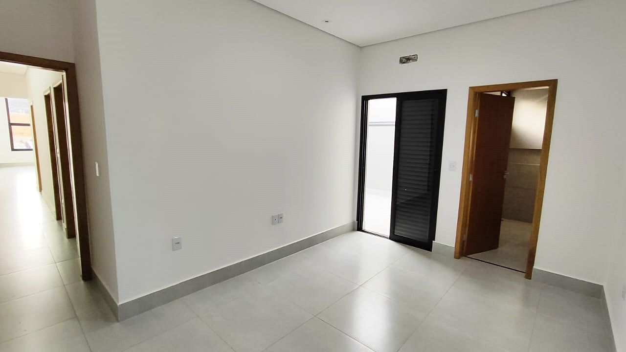 Casa de condomínio à venda no Condomínio Village Moutonnée: