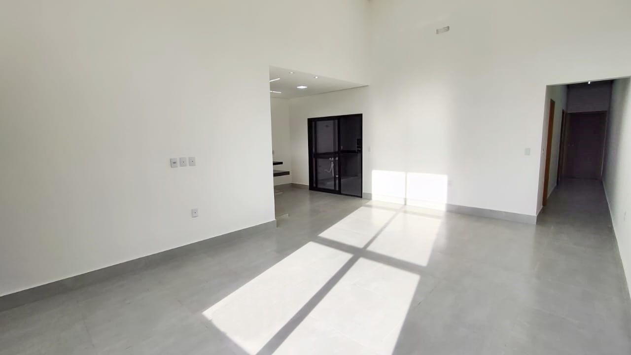 Casa de condomínio à venda no Condomínio Village Moutonnée: