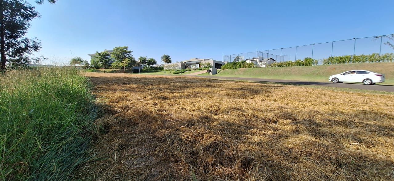 Terreno de Condomínio à venda no Condomínio Terras de São José II: