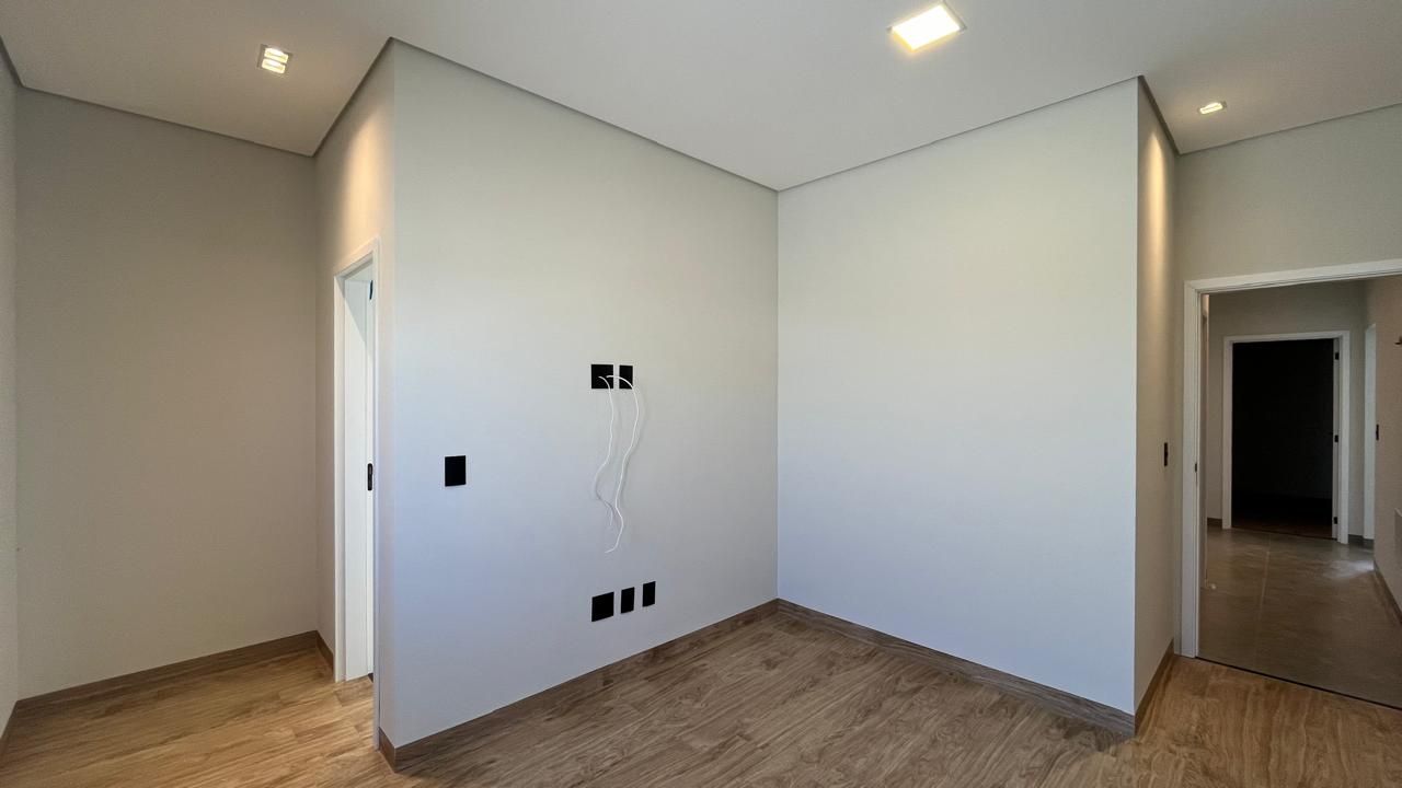 Casa de condomínio à venda no Condomínio Reserva Central Parque: