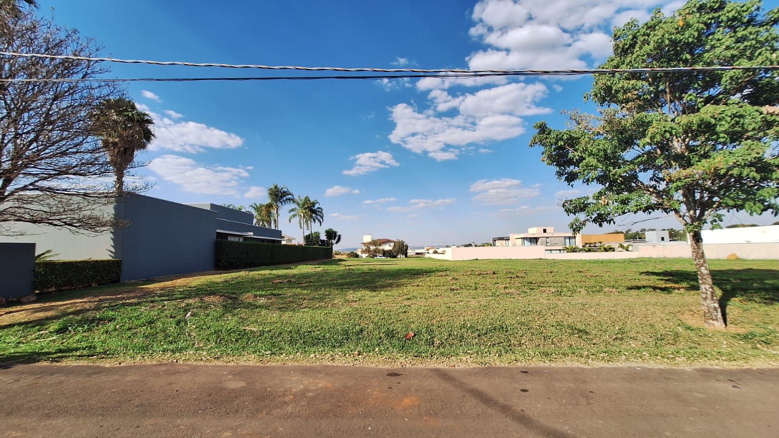 Terreno à Venda no Condomínio Xapada Parque Ytu em Itu/Sp