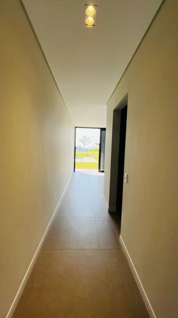 Casa de condomínio à venda no Condomínio Terras de São José II: