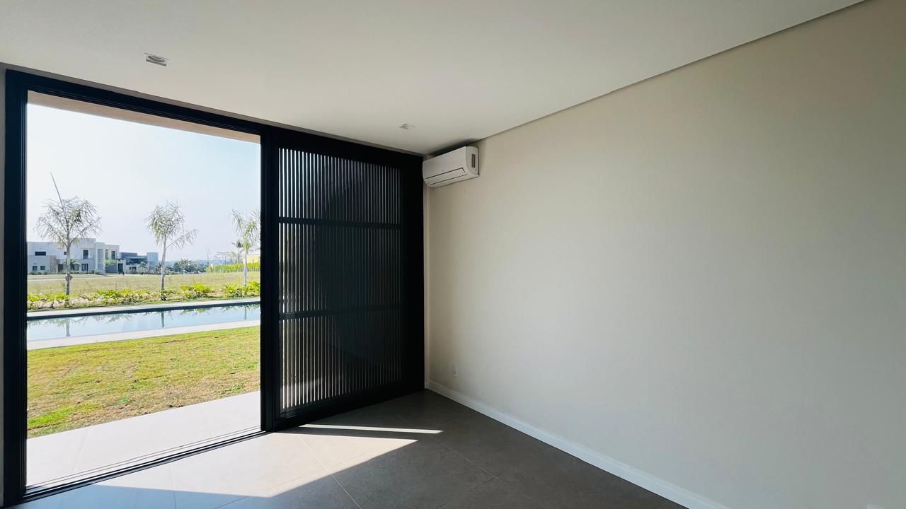 Casa de condomínio à venda no Condomínio Terras de São José II: