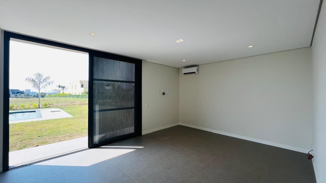 Casa de condomínio à venda no Condomínio Terras de São José II: