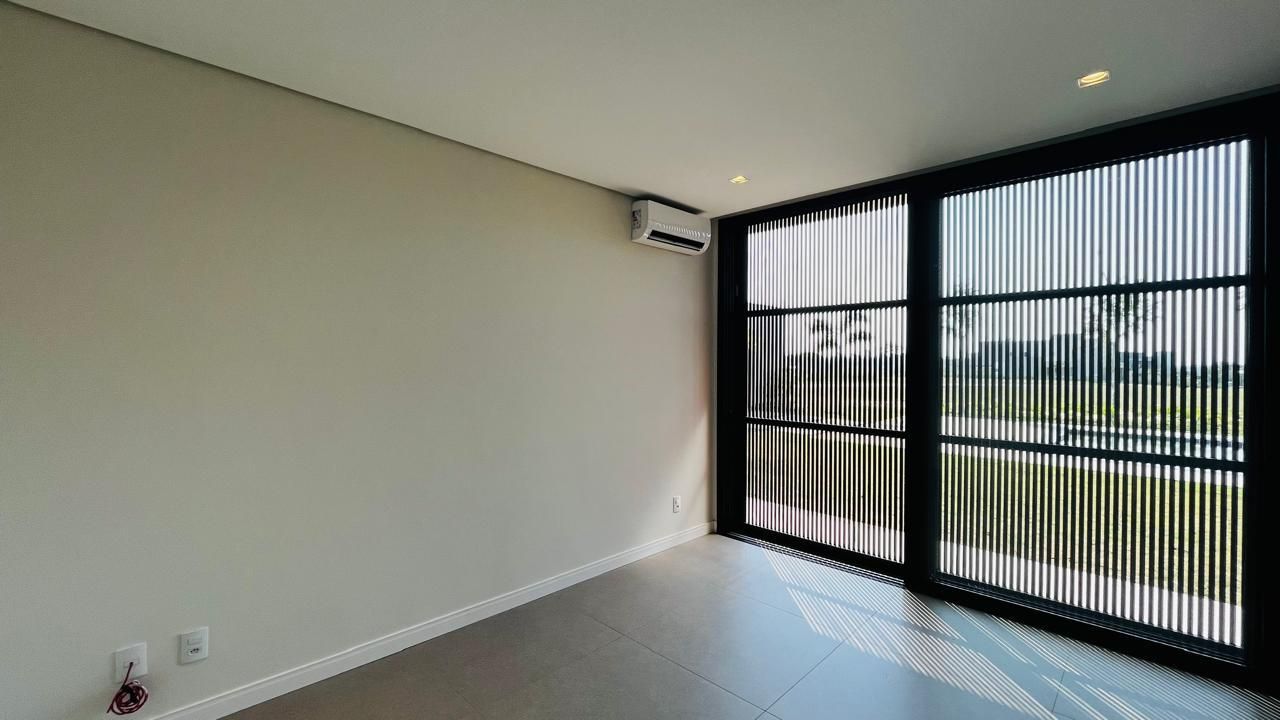 Casa de condomínio à venda no Condomínio Terras de São José II: