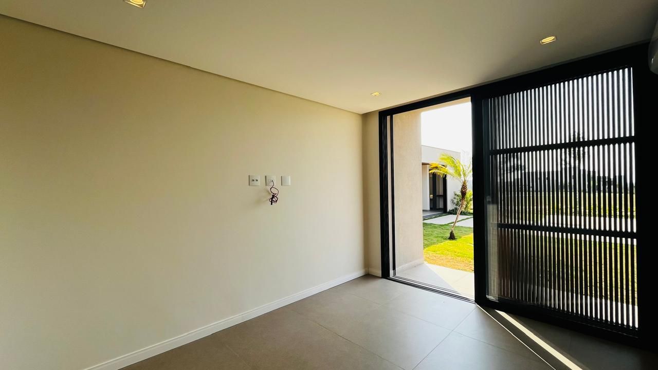 Casa de condomínio à venda no Condomínio Terras de São José II: