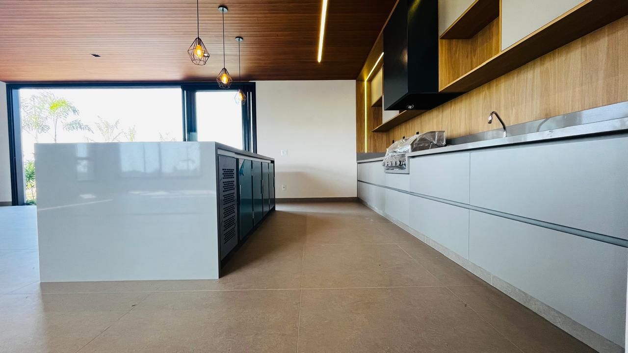 Casa de condomínio à venda no Condomínio Terras de São José II: