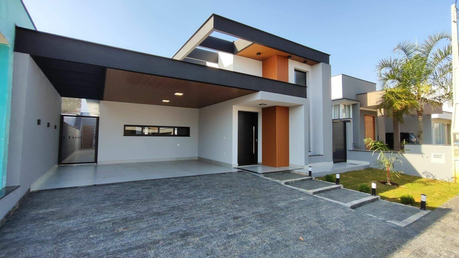 Casa à Venda no Condomínio Lagos D'icaraí, Salto/Sp