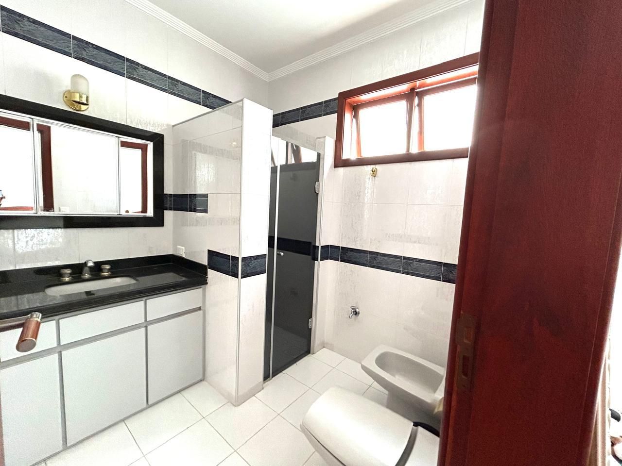 Casa de condomínio à venda no Condomínio Portal de Itu II: