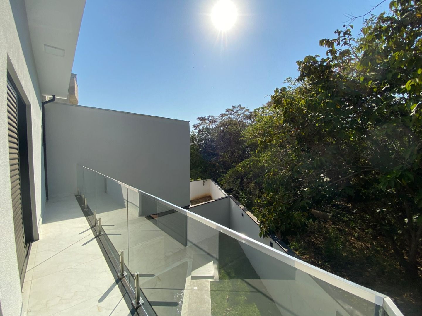 Casa de condomínio à venda no Jardim Guarujá: