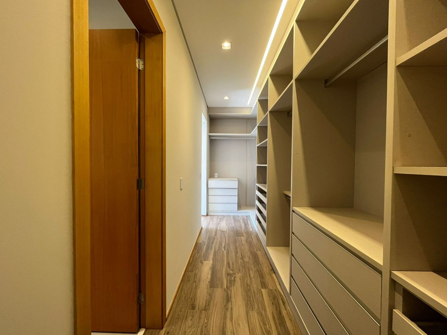 Casa de condomínio à venda no Condomínio Xapada Parque Ytu: