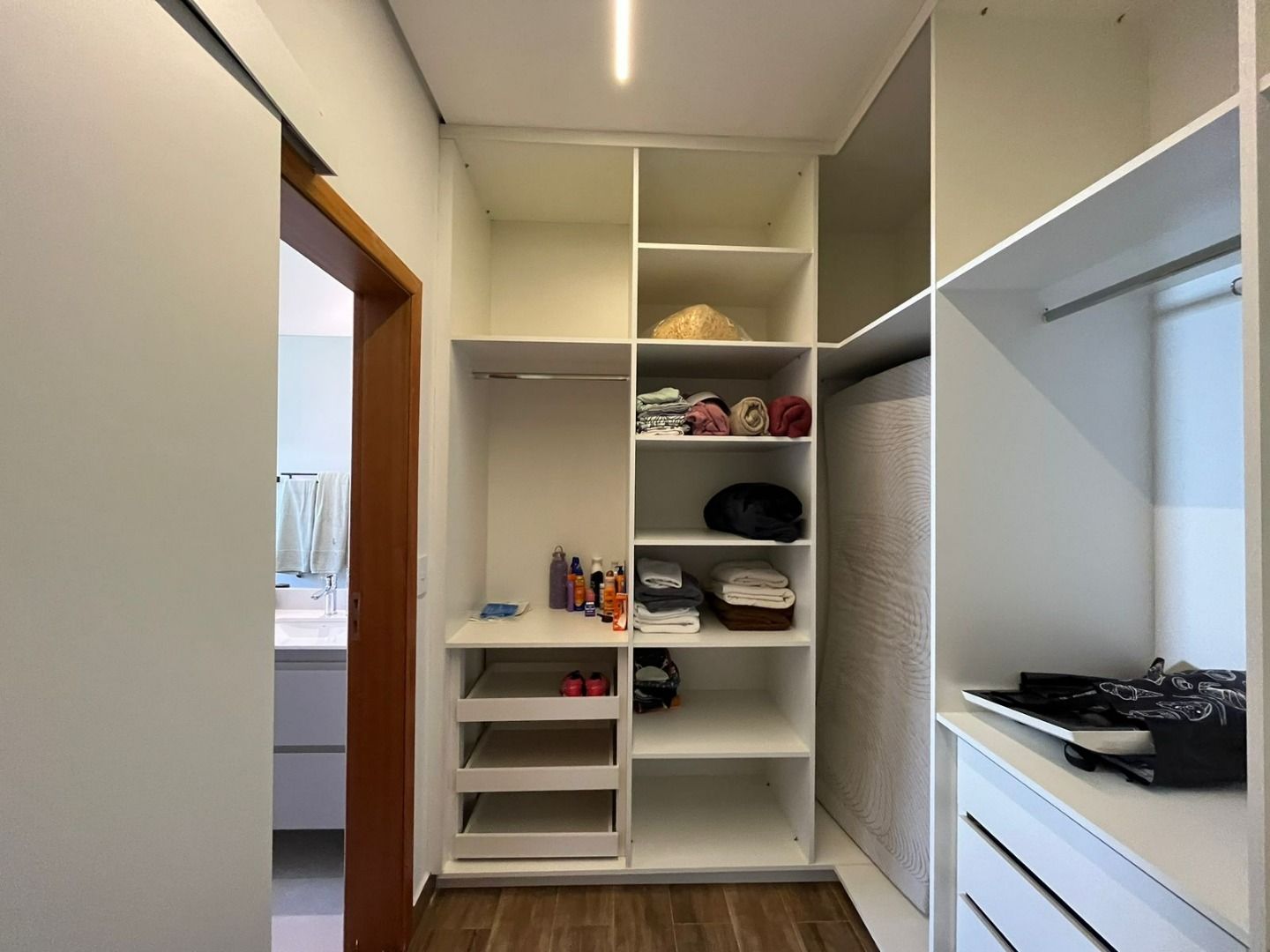 Casa de condomínio à venda no Condomínio Xapada Parque Ytu: