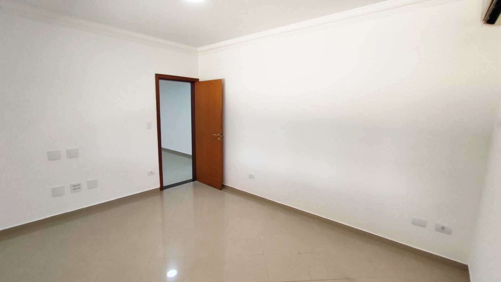 Casa de condomínio à venda no Condomínio Portal de Itu II: