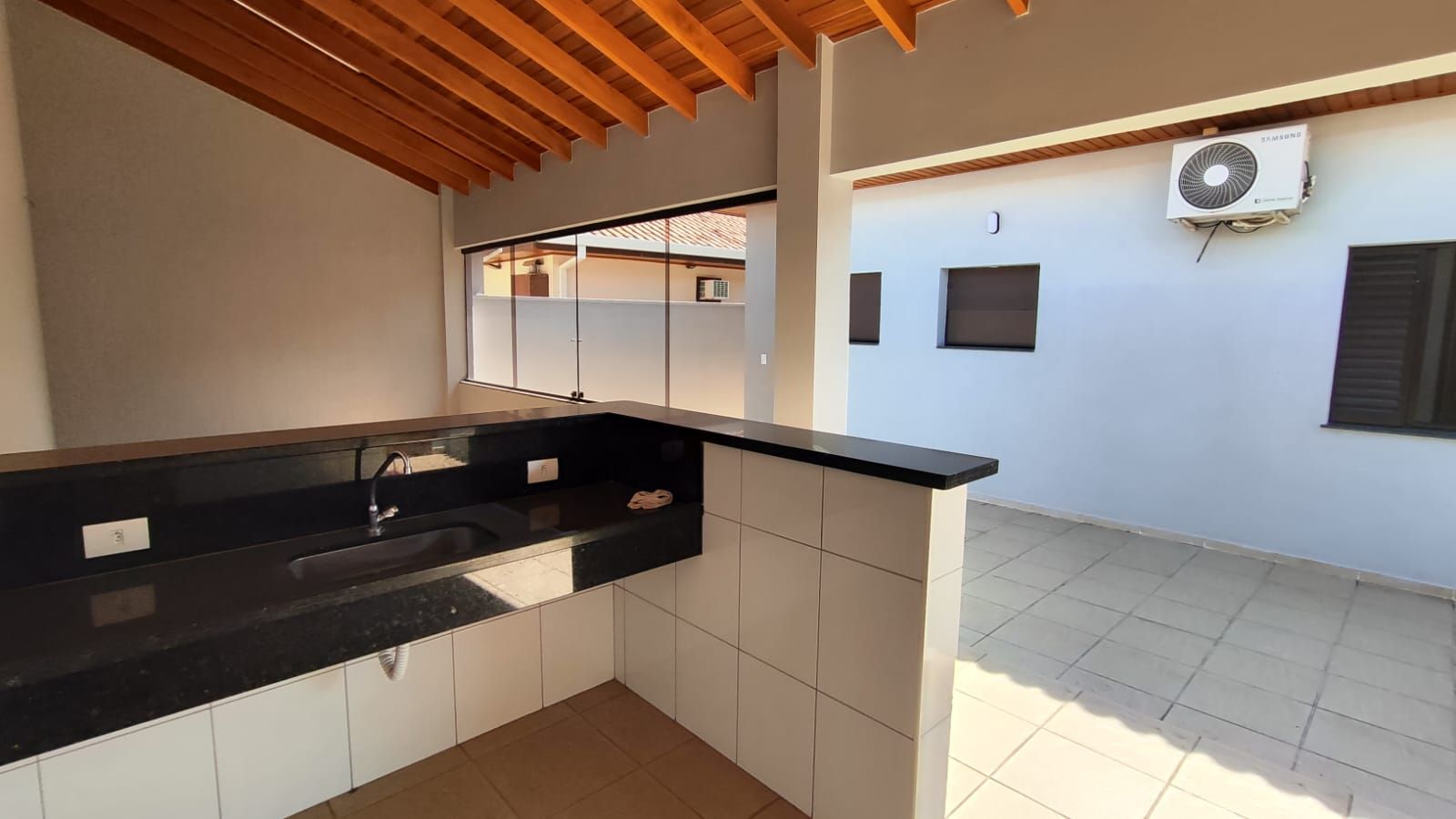 Casa de condomínio à venda no Condomínio Portal de Itu II: